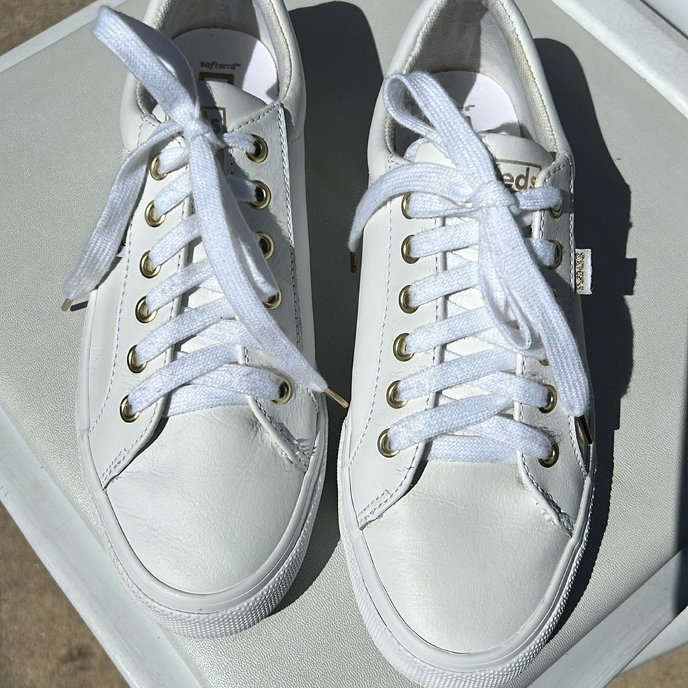 Keds White Leather Jump Kick Size 8